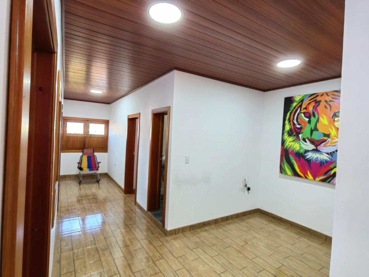 Gomez Apartment *